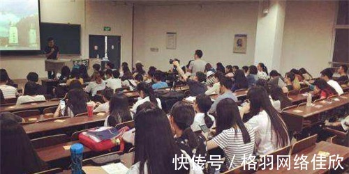 父母|北大女硕士放弃百万高薪,坚持回家做油漆工,同学再见时已认不出