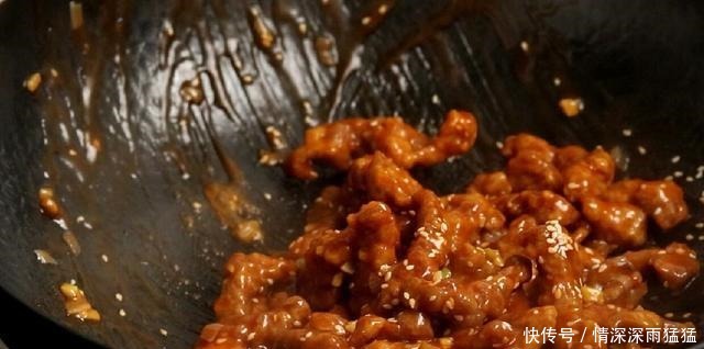 糖醋里脊的家常做法,学会挂糊技巧和糖醋比例,一锅都不够吃