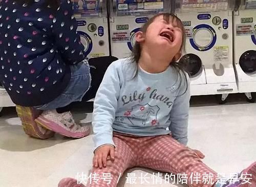 孩子|宝宝不想走路老要抱抱,其实并不是因为懒得走,妈妈不要误解