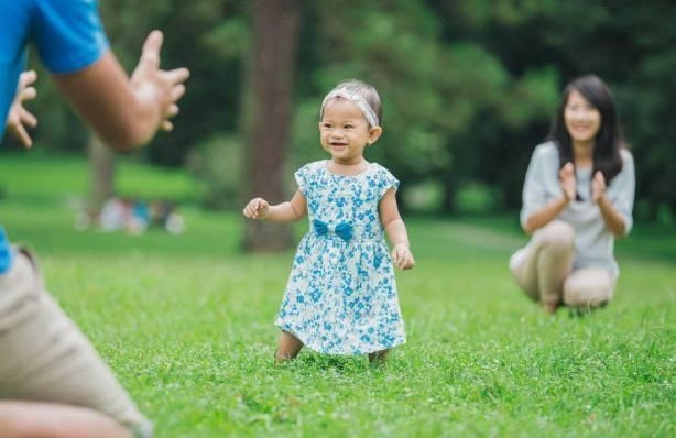 孩子脾虚积食会发出“暗号”，出现“2青2臭”，家长们要留意了！