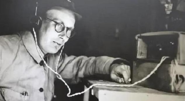 上级|外国汉语专家监听我军电报，30天后向上级汇报：他们不讲中国话