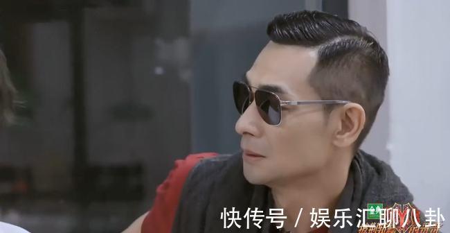 赵文卓|通知队员淘汰,赵文卓陈小春“冷酷”的背后,给了兄弟体面的风光