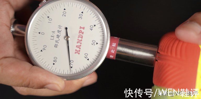 鞋面 恩比德二代？双中底缓震加全新鞋面科技的支线