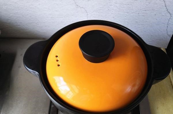 它和红豆一起煮,皱纹消失了,嘴巴不臭了,头发也变得乌黑亮丽!