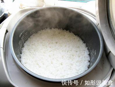 煮米饭不要直接下锅煮,少了3步,难怪饭不香,孩子不爱吃!