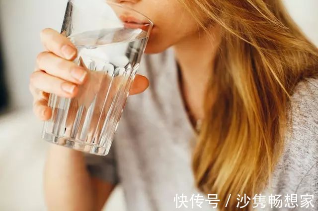 沈老|饭后三件事，活过九十九，一个动作一杯茶，轻松调脾胃、助消化！
