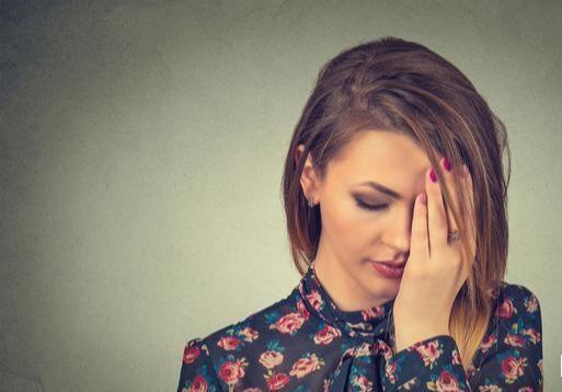 带脉|女人过了40岁,尽量别留3种发型,又土又“显老”,希望你不是