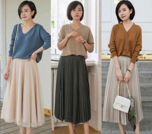 今年火了一种穿搭，叫“毛衣＋半身裙”，30岁女人穿，洋气又减龄