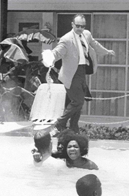 美国|历史上那些让人毛骨悚然的照片—纳粹宣传部长戈培尔的死亡凝视