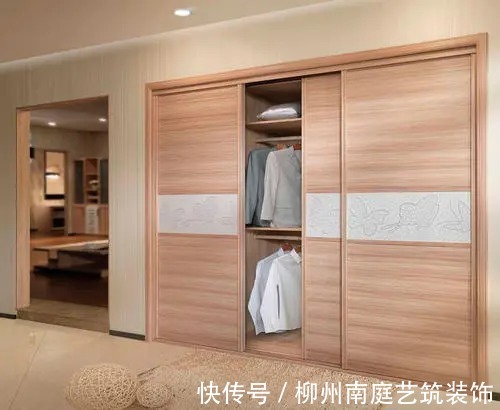 类型|衣柜该如何选择？六种衣柜告诉你，哪种衣柜是你该选择的类型