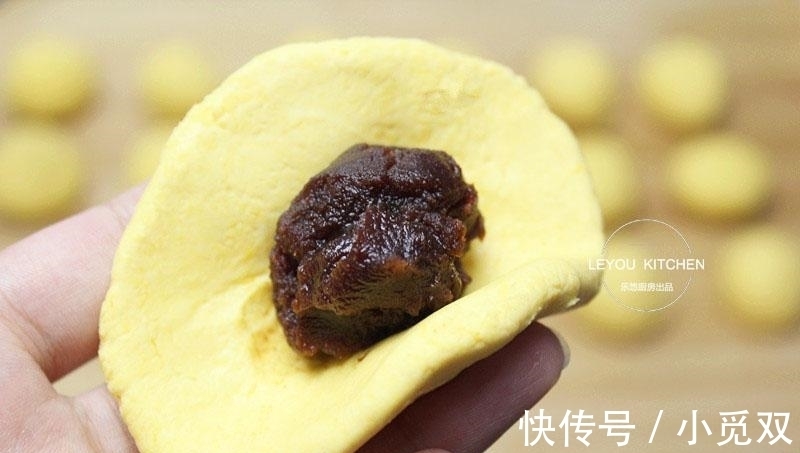豆沙馅|软软糯糯的小点心,蒸熟就行,好吃不上火,新年端上桌秒光