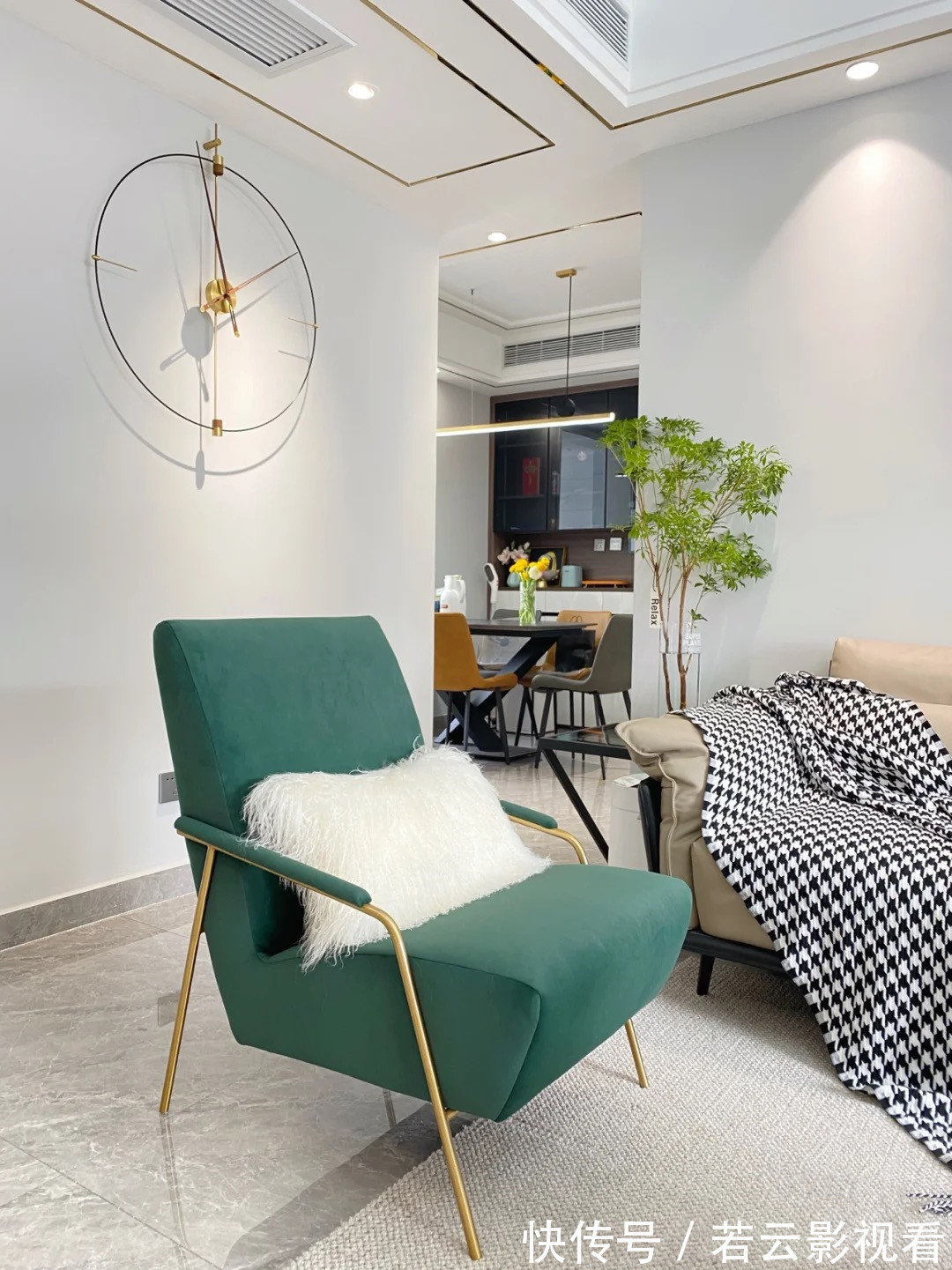 衣帽间|没想到随便装出来的家,得到大家一致好评,简约又大方,真的漂亮