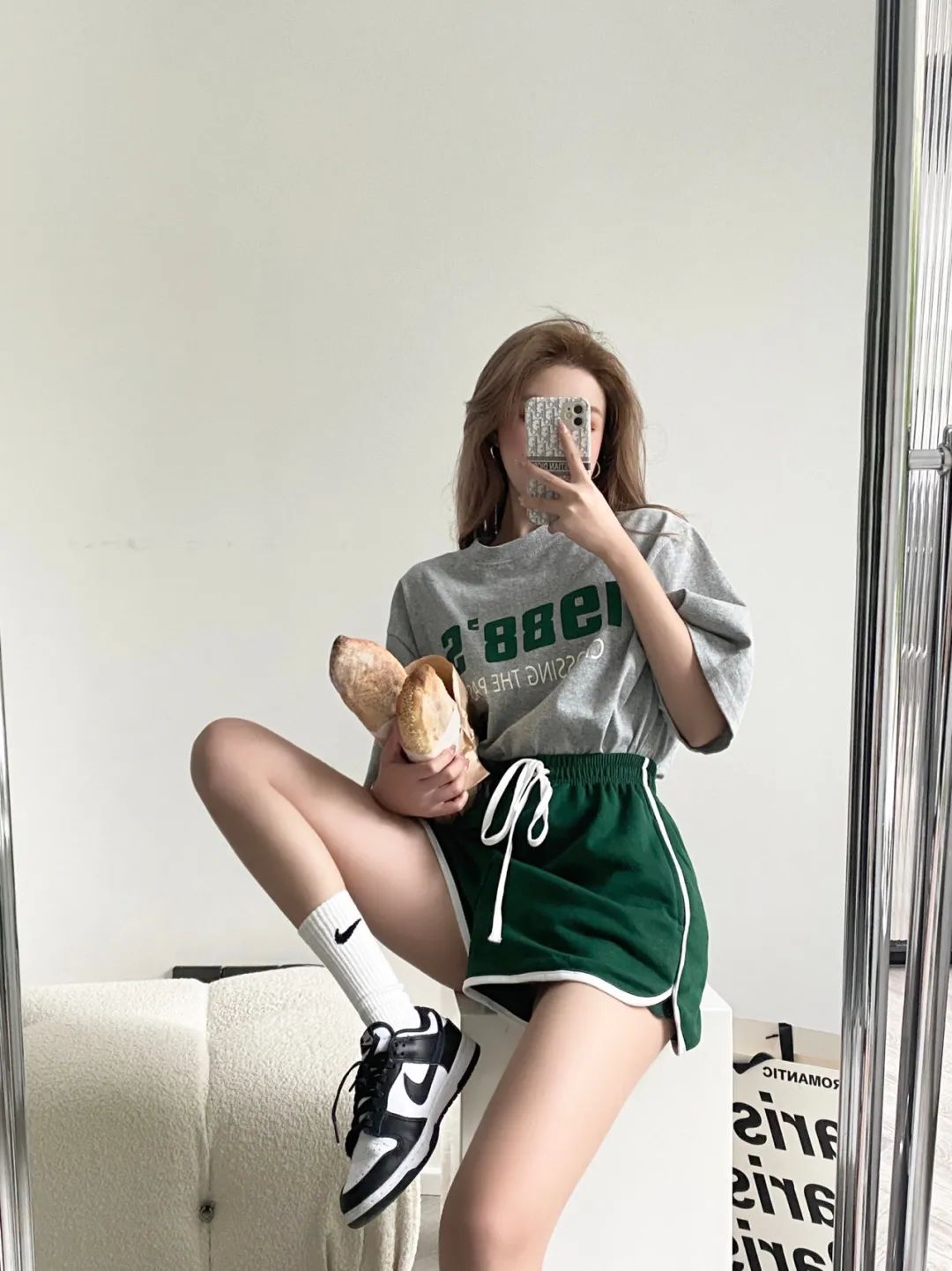 get|别再穿阔腿裤了！这3件短裤才是粗腿女孩的救星，显瘦显腿长