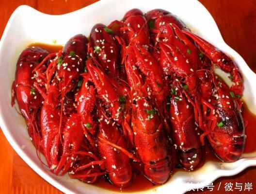 痘印怎么去?平时做好4件事戒掉3种食物,帮你远离痘印烦恼!