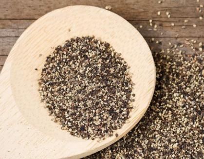 黑胡椒和白胡椒有区别吗？区别可大了！用错了，菜的味道都不对