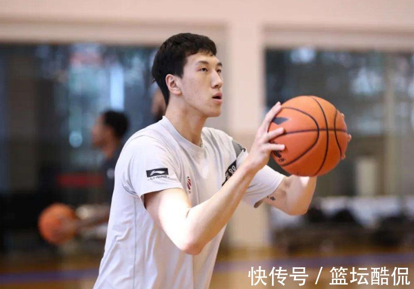 赵岩昊|杜锋摊上事!广东男篮核心“到处约踏2只船”,如今本人正式回应