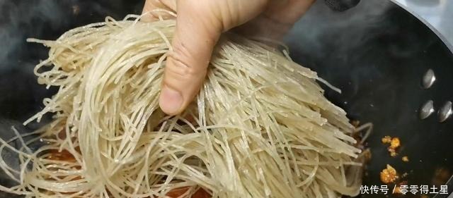 自从学会粉条的这种做法,我家每隔几天就做一次,实在太好吃