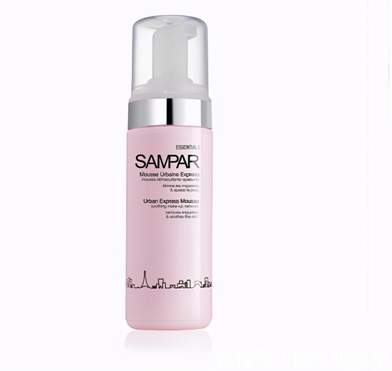 紧绷|补水洗面奶推荐:带有毛孔里的油脂和污垢,助你重回少女滑嫩肌肤