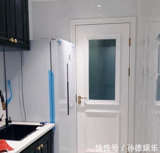 厨房|如果房子不大,这些地方建议尽量利用好,很多人不懂,空间白浪费