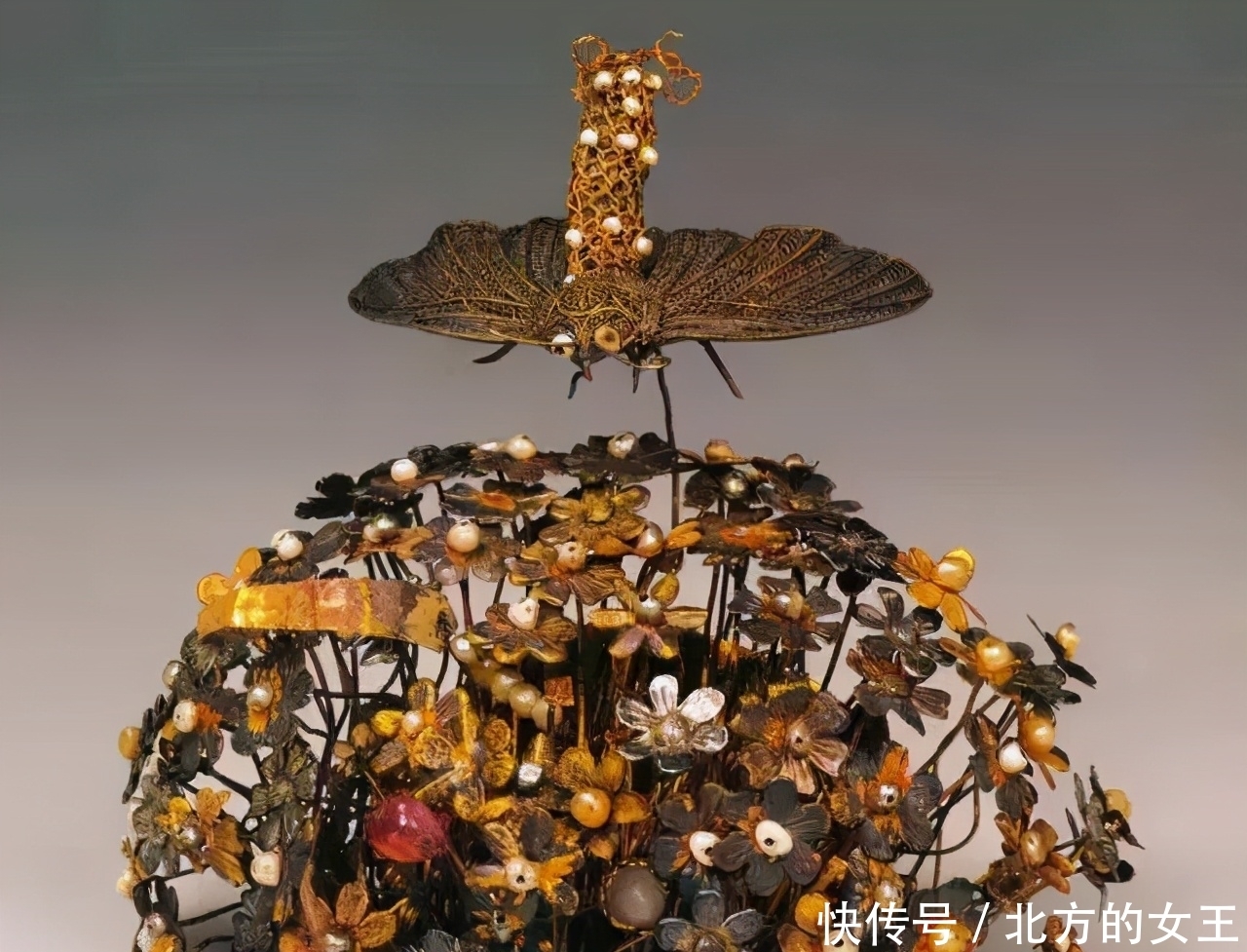 才有貌|一条项链——两朝皇室最尊贵的血脉,李小孩