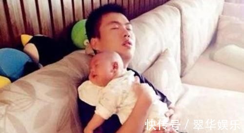 孩子|新生儿出生后前3个月要抱睡,别嫌累怕麻烦,很可能令你后悔