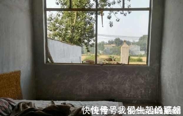 |表哥风光盖农村别墅,如今成全村人的笑话,都是面子惹的祸!