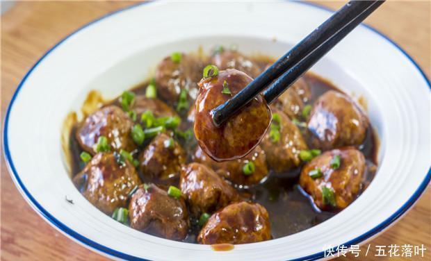 好福气|好朋友来家做客,我特意做了一桌菜招待,饭后他夸我媳妇好福气