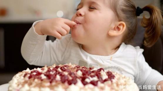 坑娃|超53万儿童性早熟，这些“坑娃”食物很多父母成箱囤，别再毁娃了