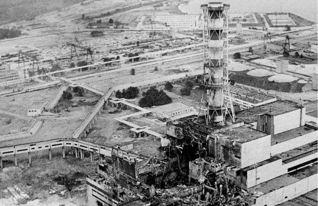 内忧外患|月满则亏，盛极必衰：苏联为何在没有内忧外患的情况下突然解体？