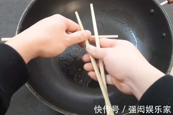 在锅上放三根筷子，好多人不知道有啥用，但用过的人都夸好