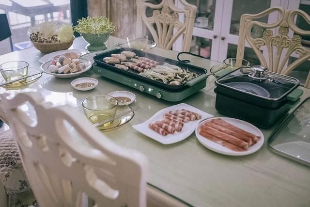 测评｜冬天没什么是一顿火锅解决不了的，若有就再来一顿烧烤