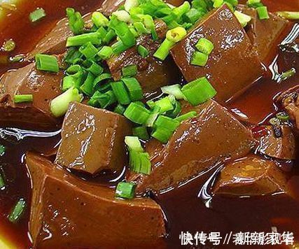 猪血|吃完猪血拉出黑便,对健康是好还是坏?今天就一次性告诉你答案!