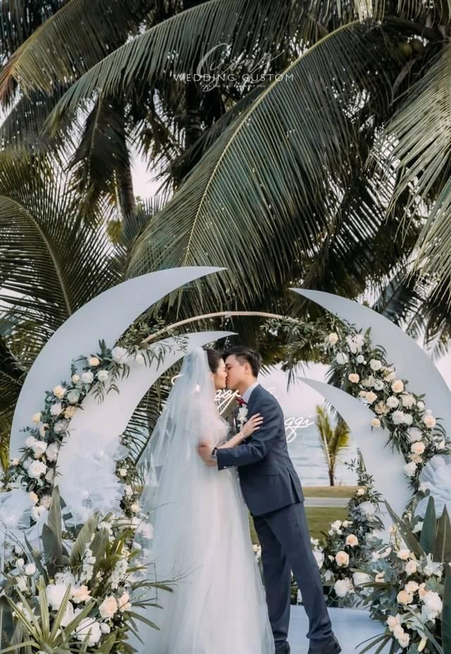 一场别具一格的野餐婚礼，派对般的体验，直接冲到最南端