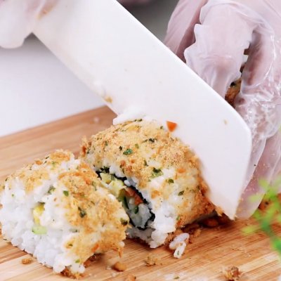 出行|出行的必备美食，黄金肉松寿司