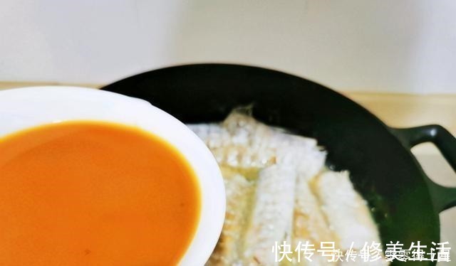 不要吃带鱼只会炖啦，这种做法要试一试，简单容易，很下饭