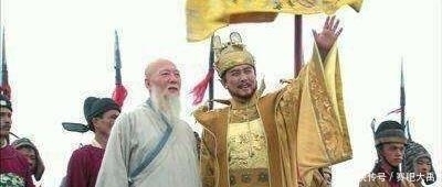 寺庙|朱元璋游览寺庙,说:“朕需要跪吗?”,方丈智慧8个字,经典