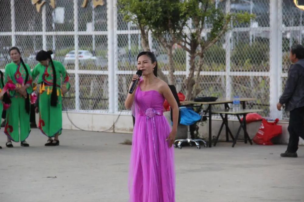  家门口|送戏下乡，让群众在家门口乐享“文化大餐”！