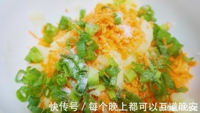 小吃|这菜一年四季都便宜, 用它做个小吃, 酥酥脆脆, 老人小孩都爱吃