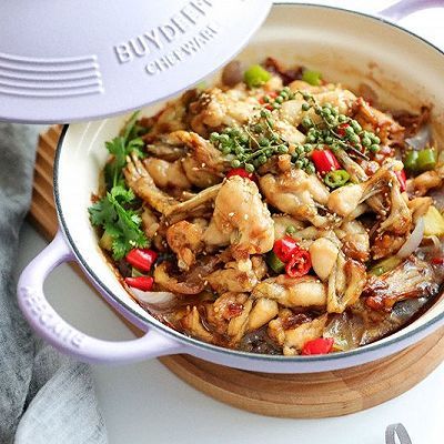 花生油|#舌尖上的端午#啫啫藤椒牛蛙煲