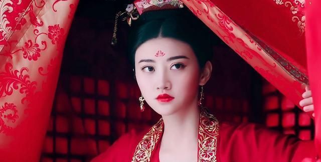 同为大才子,唐伯虎解缙纪晓岚的对联各有千秋,令人赞叹