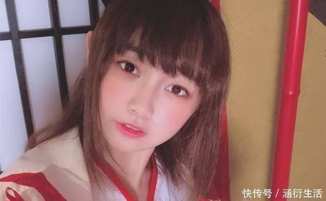 父母|日本妹子偶遇妈妈漫展卖本子,场景一度难堪,经掌握妈妈還是知名人士