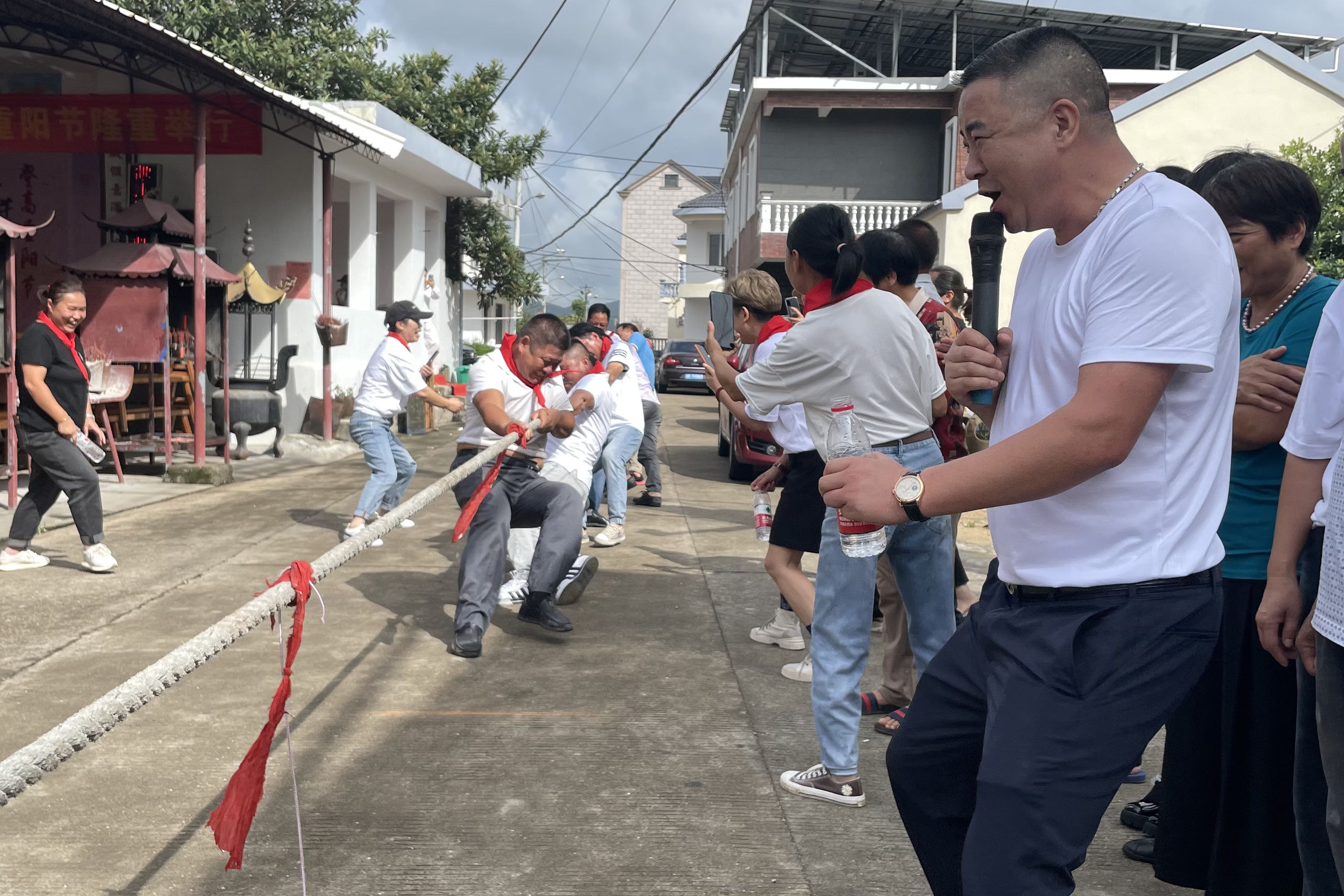 金牛港村$乡贤尽乡情，定塘金牛港村重阳节活动暖心来袭