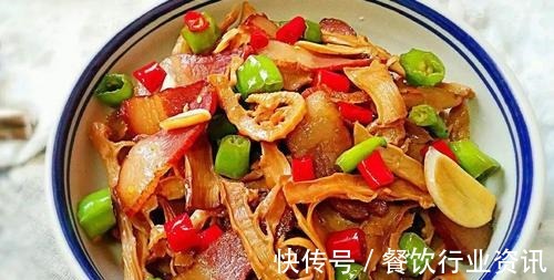 腊肉和“它”是完美搭档,简单一炒就出锅,味道鲜美,好吃又开胃