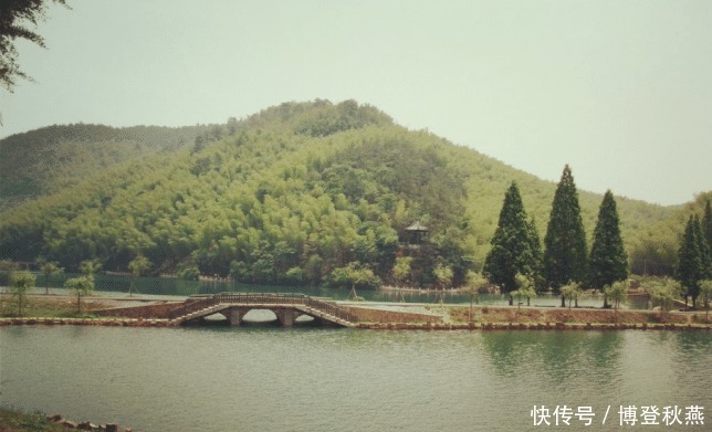 回乡|小学学的《回乡偶书》倒背如流,如今才发现还有另一半,都是泪啊