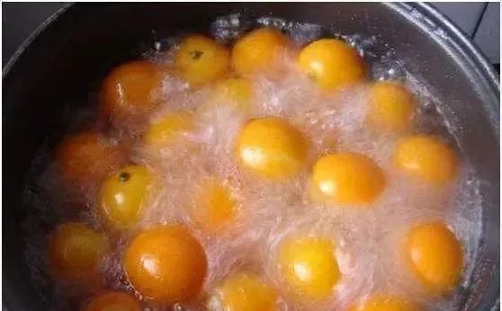 咳嗽最怕吃这果,加一把冰糖,三天两头吃一点,助你整冬不咳嗽!