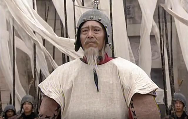 秦穆公|孟明视每战都输,为何还能不断地受秦穆公的重用?