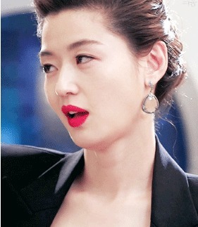 已经“打入冷宫”的化妆品，用过一次就“拉黑”入手需注意！