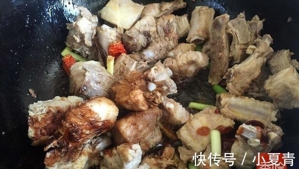 发酵|天一热, 全家就都馋这道菜, 做好后连饭都省了, 一大锅吃的特干净