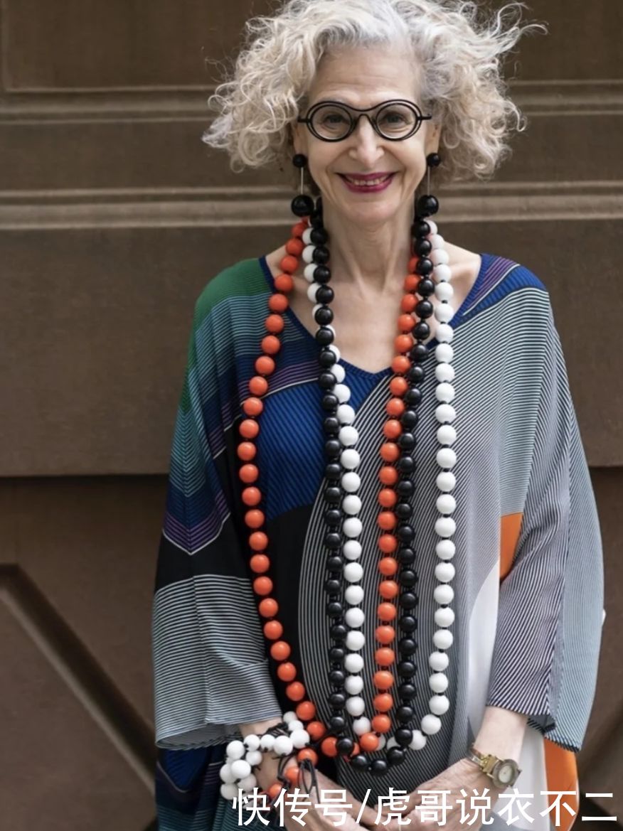 大龄|岁月从不败美人，大龄“奶奶辈”时髦起来，年轻人都要自愧不如