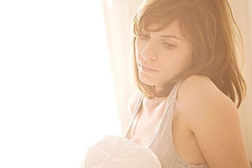 睡到半夜常常醒来,醒后难以入睡?告诉你3个方法,保你一夜好眠